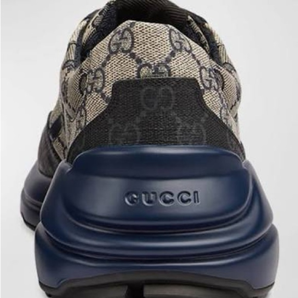 Gucci Blue and Cream Sneakers - Picture 4 of 10